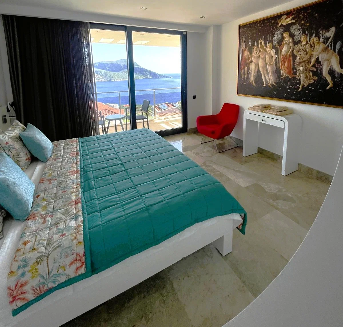 Kalkan’da Merkeze Yakın, Özel Havuzlu, 2 Yatak Odalı, Kiralık Villa