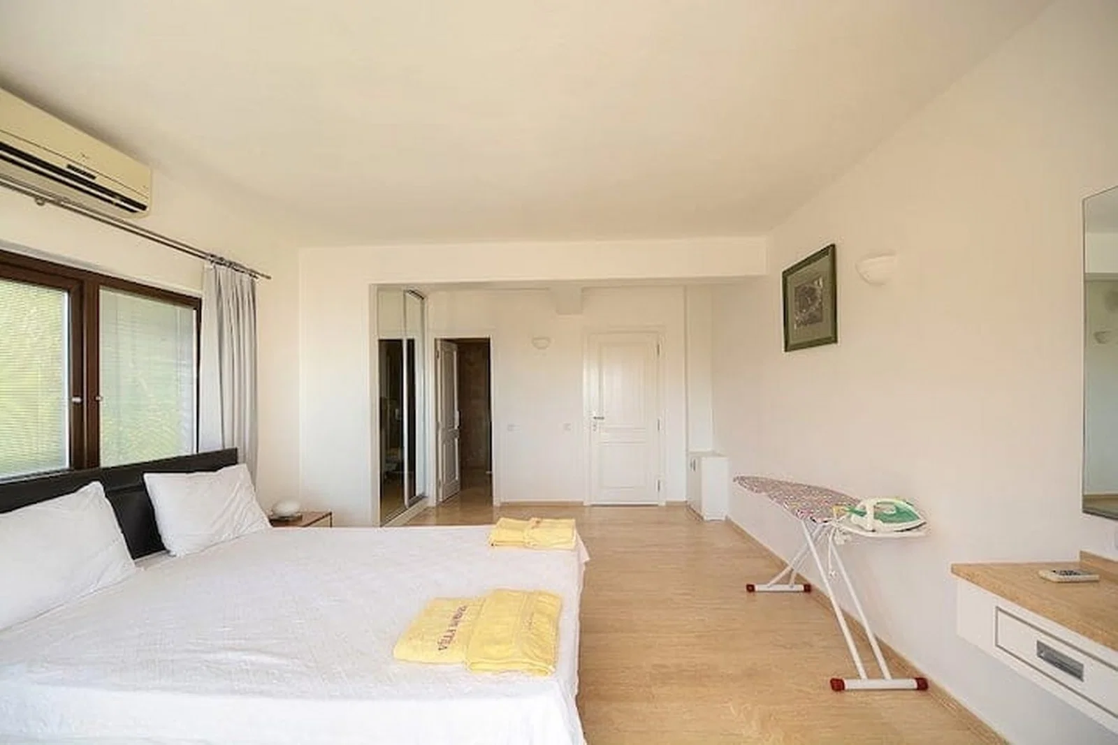 Kalkan’da Merkeze Yakın, Özel Havuzlu, 4 Yatak Odalı, Kiralık Villa