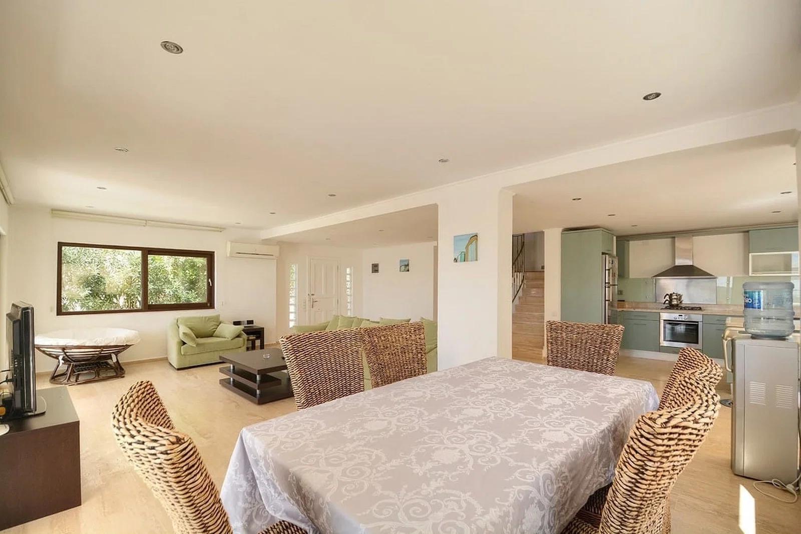 Kalkan’da Merkeze Yakın, Özel Havuzlu, 4 Yatak Odalı, Kiralık Villa