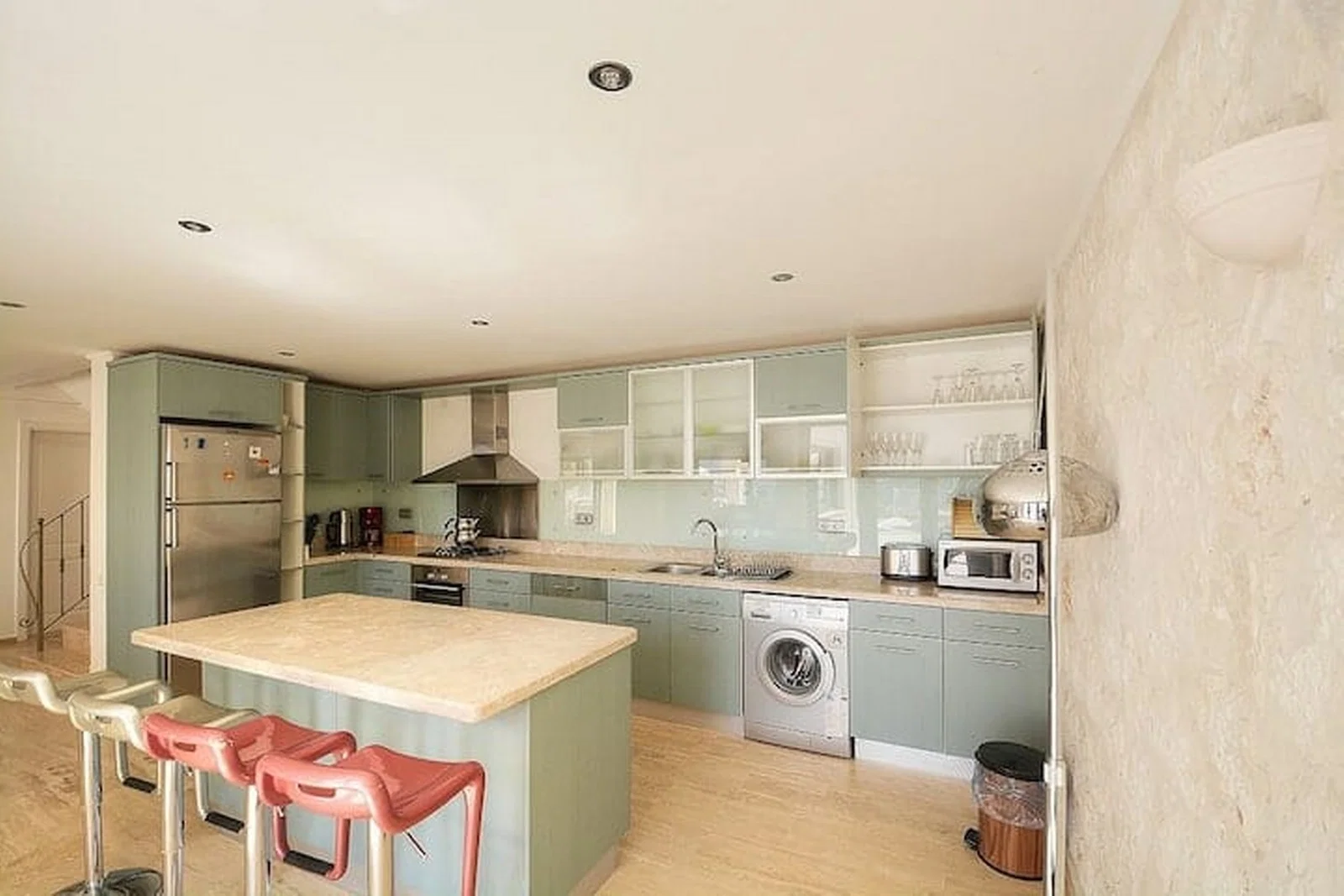Kalkan’da Merkeze Yakın, Özel Havuzlu, 4 Yatak Odalı, Kiralık Villa
