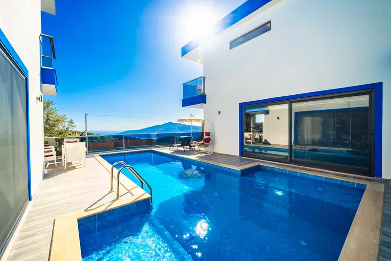 Kalkan’da ısıtmalı havuzlu kiralık villa, fotoğraf 2
