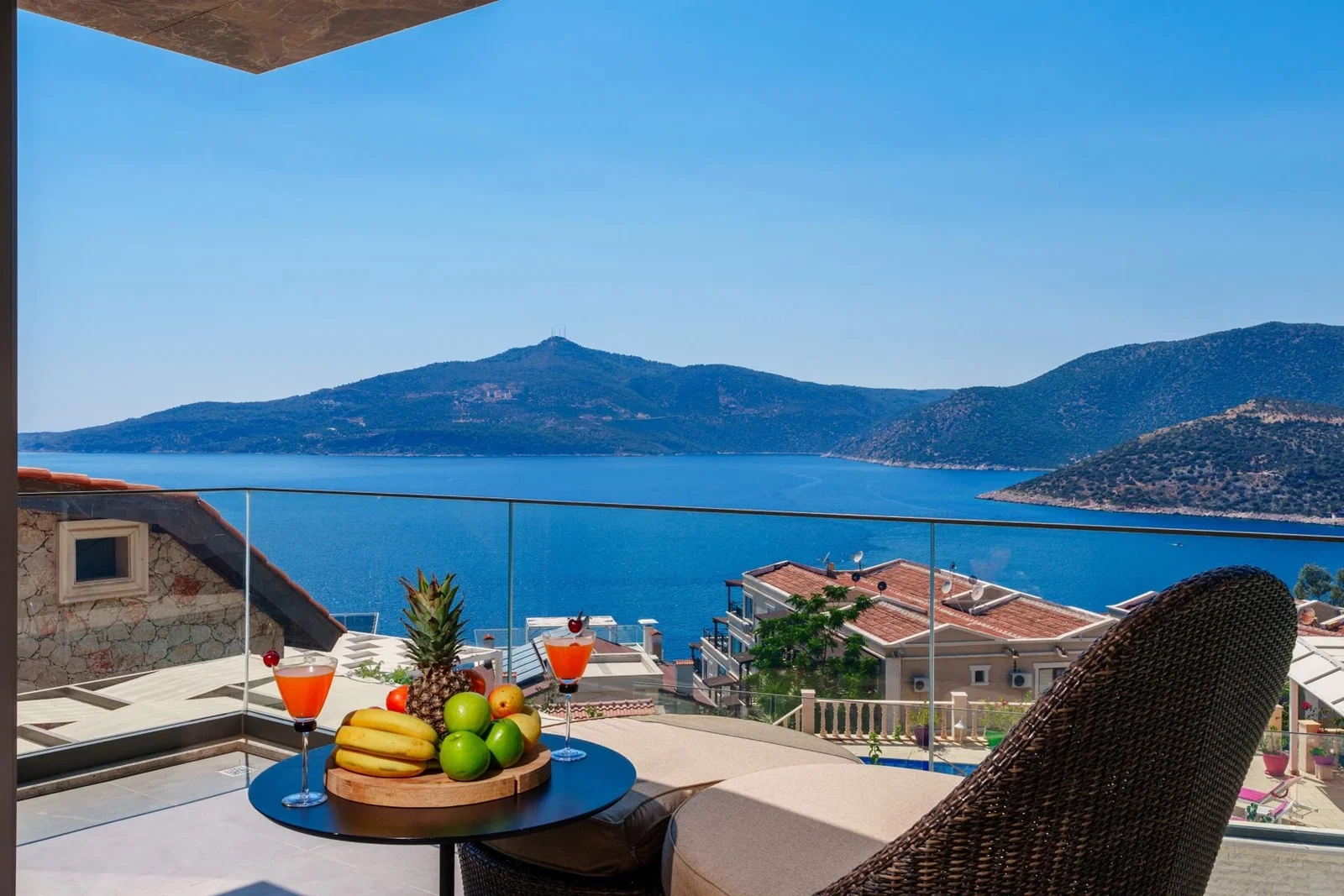 Kalkan’da jakuzili kiralık villa, fotoğraf 2
