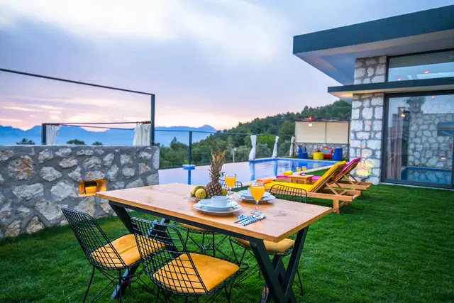 İslamlar’da ısıtmalı havuzlu kiralık villa, fotoğraf 2