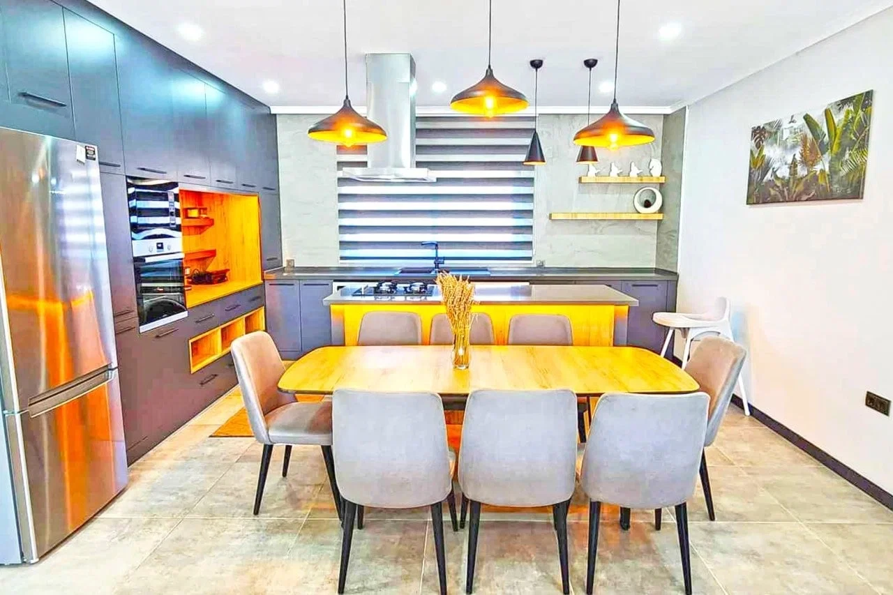 Fethiye’de Huzurlu, Korunaklı Havuzlu, 8 Kişilik, Kiralık Villa