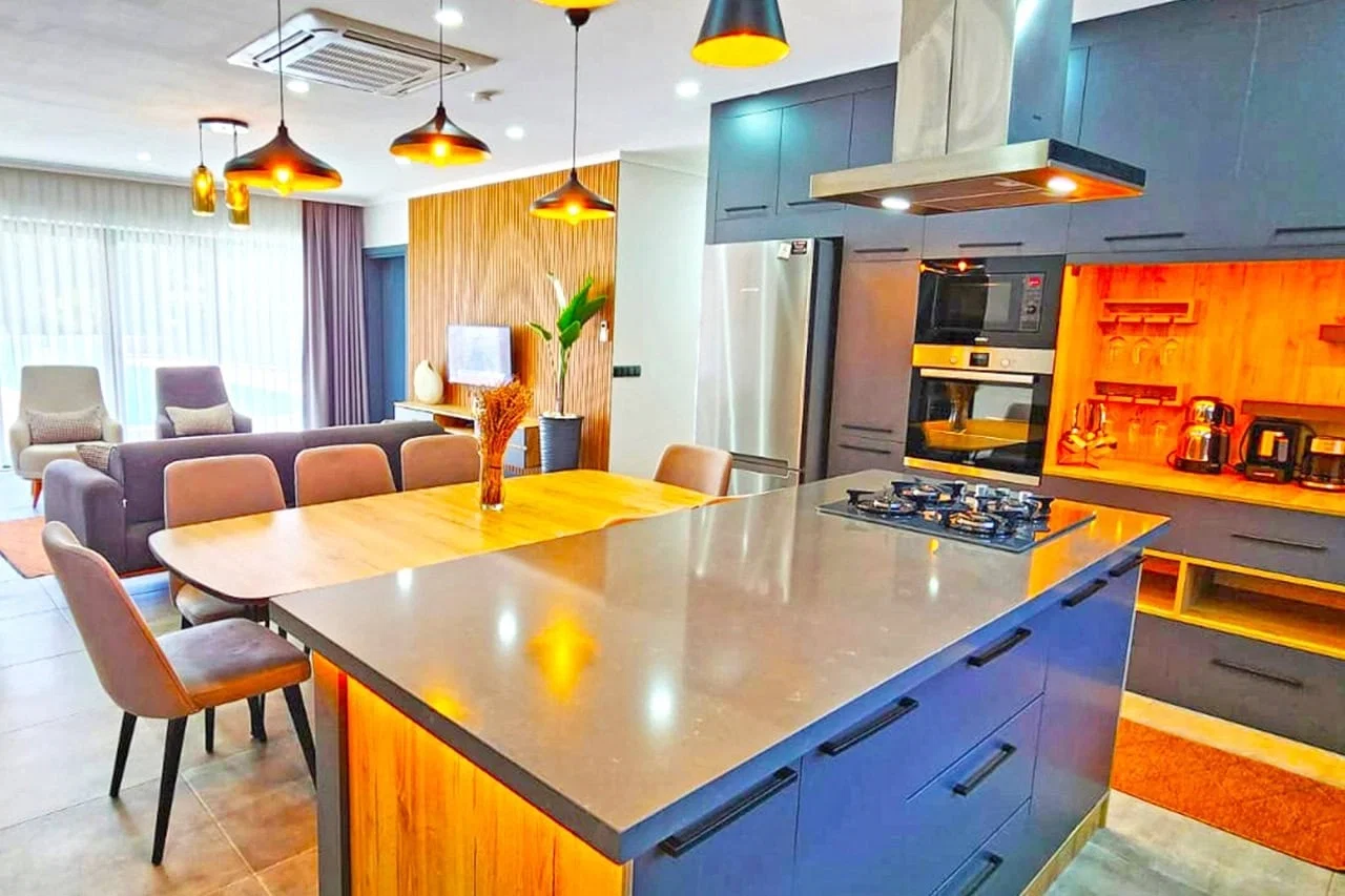 Fethiye’de Huzurlu, Korunaklı Havuzlu, 8 Kişilik, Kiralık Villa