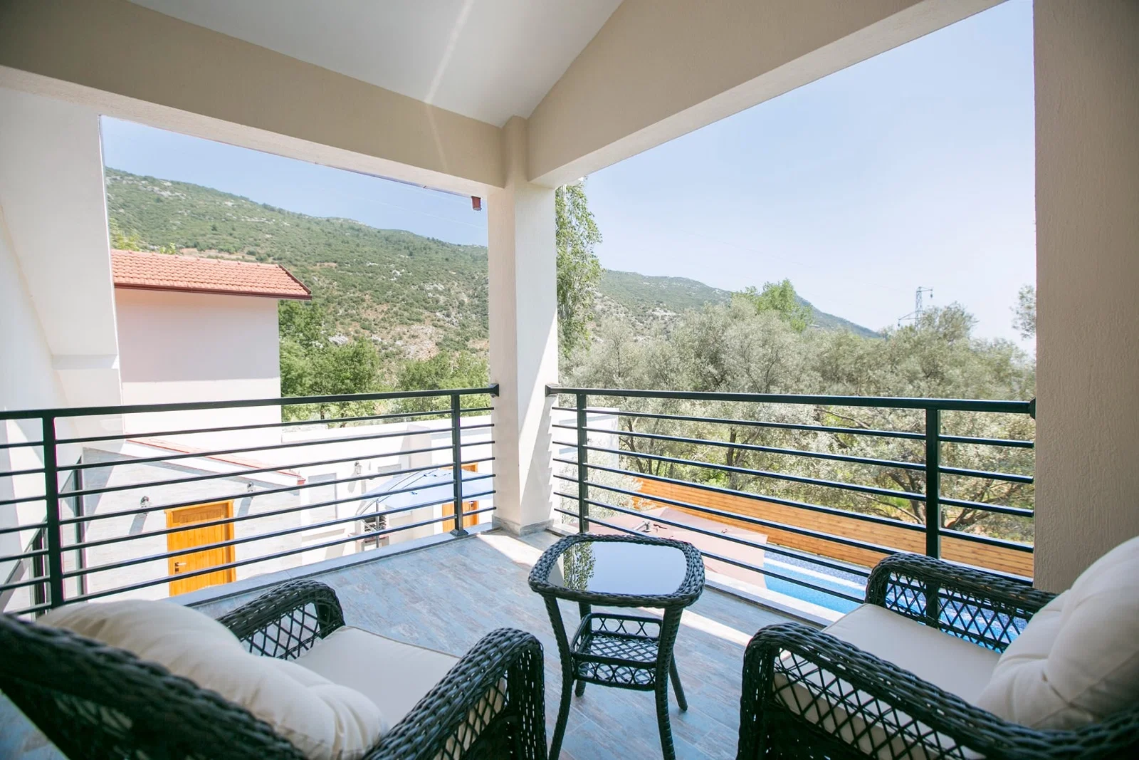 İslamlar’da Balayı Çiftlerine Uygun, Isıtmalı Havuzlu, 4 Kişilik, Ekonomik Villa