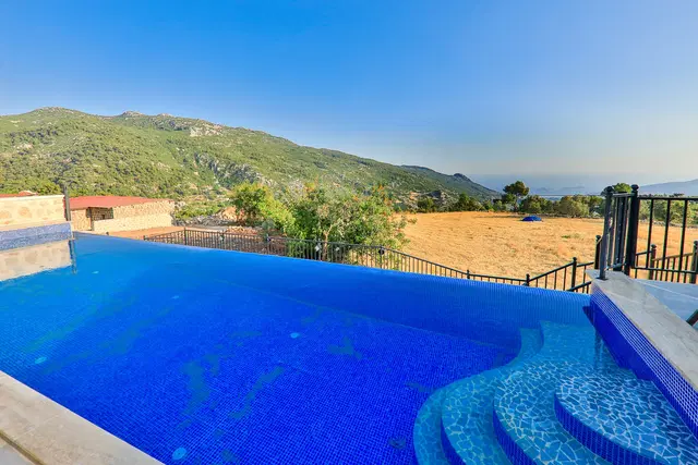 İslamlar’da jakuzili kiralık villa, fotoğraf 2