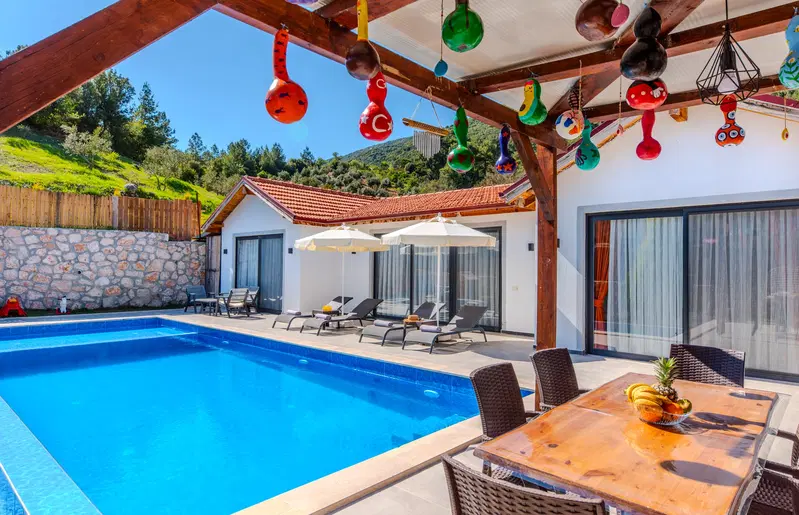 Sarıbelen’de çocuk havuzlu kiralık villa, fotoğraf 4