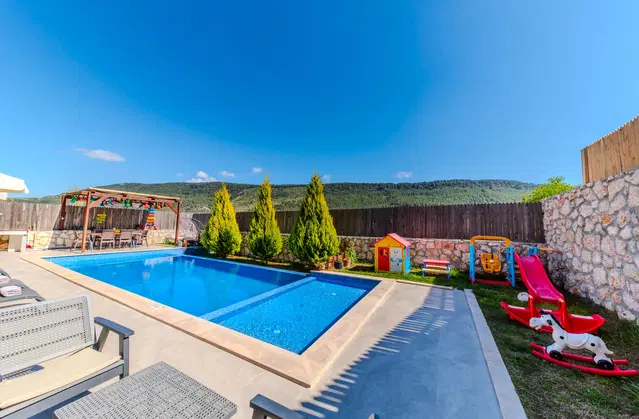 Sarıbelen’de özel havuzlu kiralık villa, fotoğraf 5
