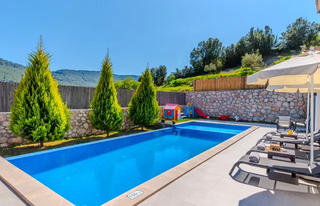 Sarıbelen’de jakuzili kiralık villa, fotoğraf 2