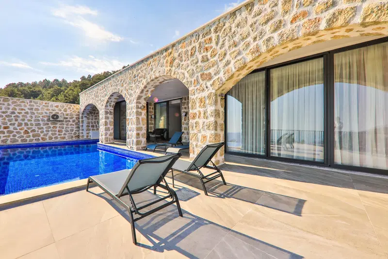 İslamlar’da deniz manzaralı kiralık villa, fotoğraf 3