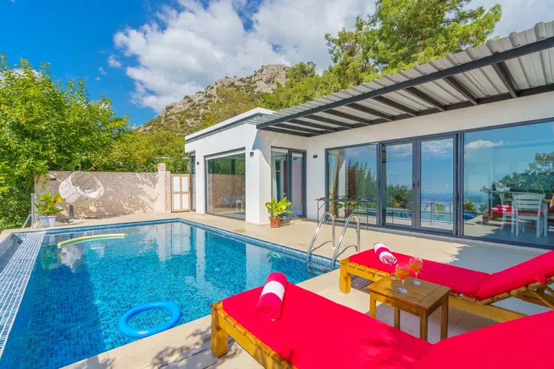 Üzümlü’de özel havuzlu kiralık villa, fotoğraf 6