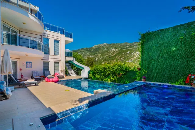İslamlar’da ısıtmalı havuzlu kiralık villa, fotoğraf 2
