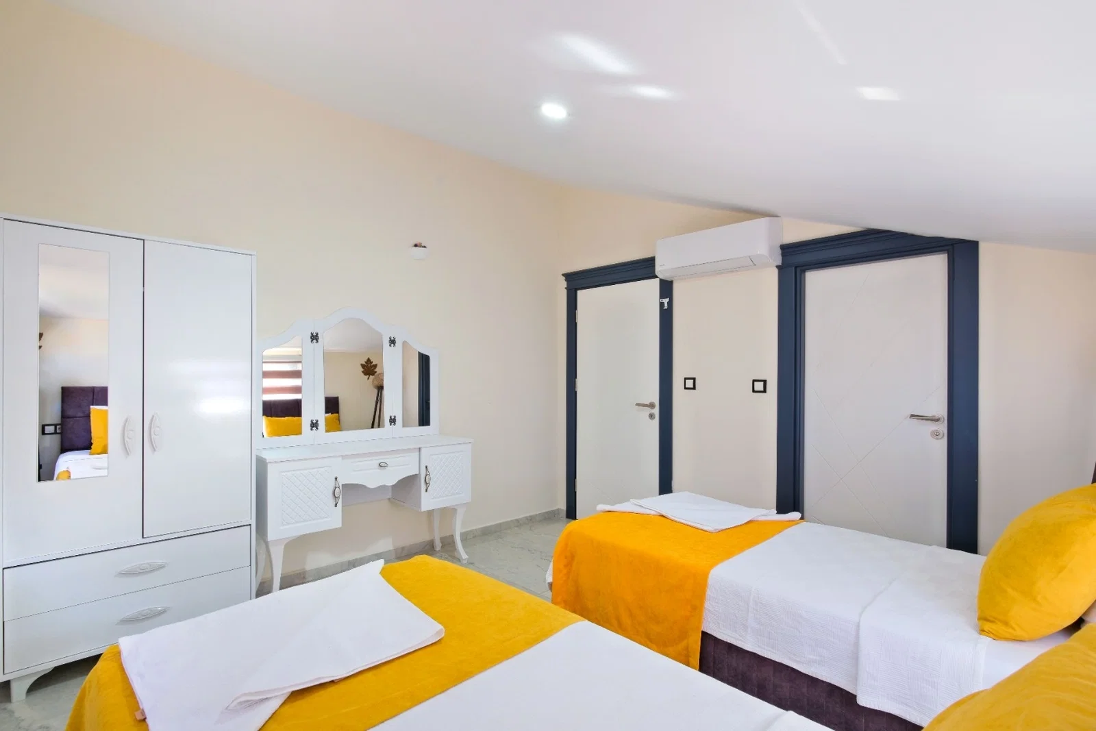 Fethiye’de Sakin Konumda, Isıtmalı Havuzlu, Jakuzili, Ekonomik Villa