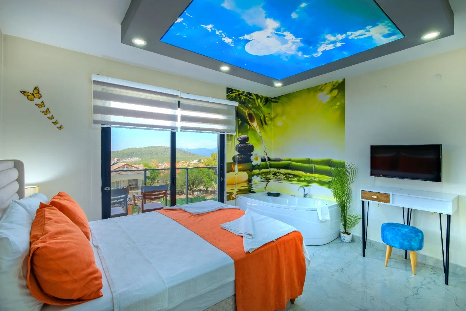 Fethiye’de Sakin Konumda, Isıtmalı Havuzlu, Jakuzili, Ekonomik Villa
