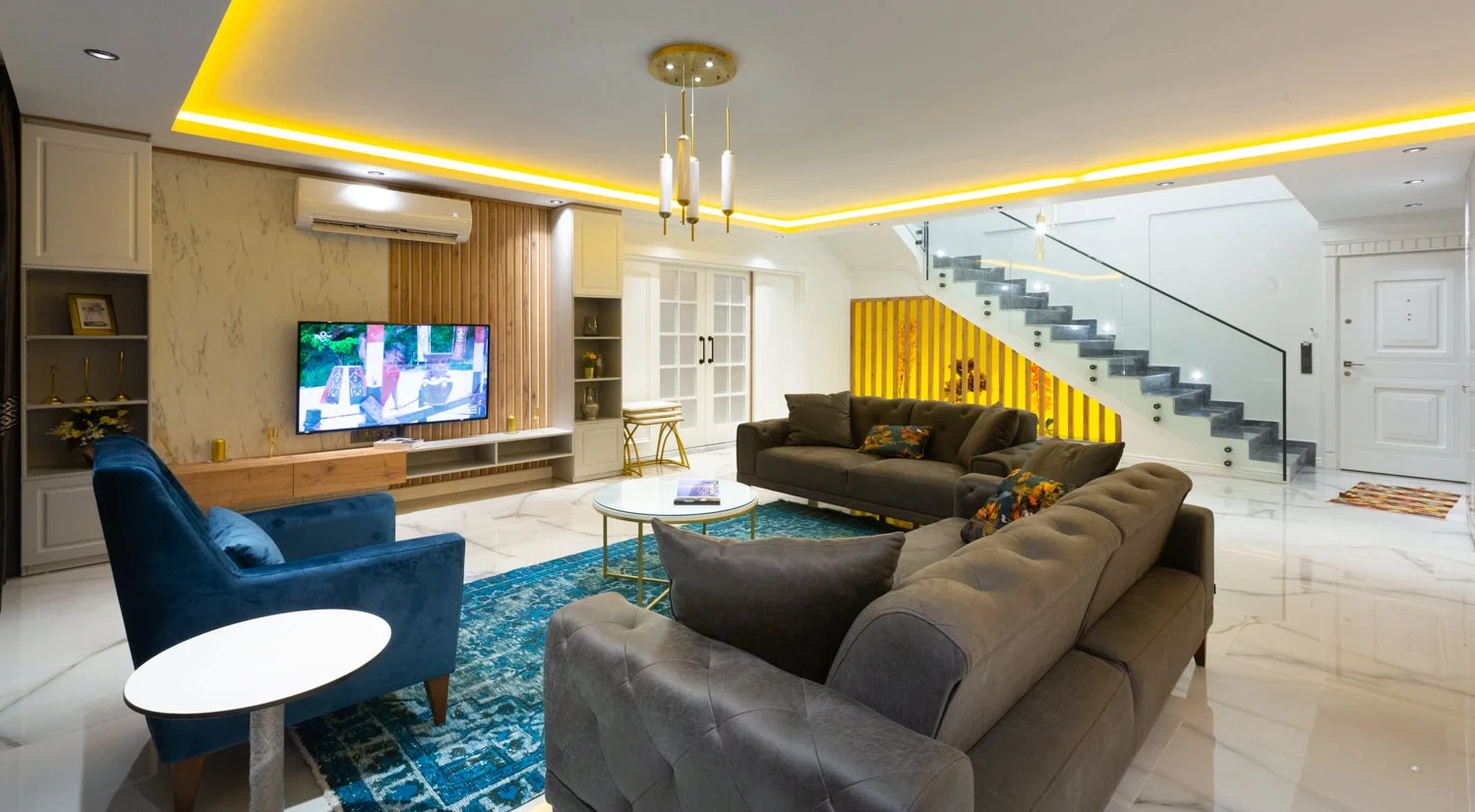 Sarıbelen’de Korunaklı, Isıtmalı Havuzlu, Jakuzili, Kiralık Villa