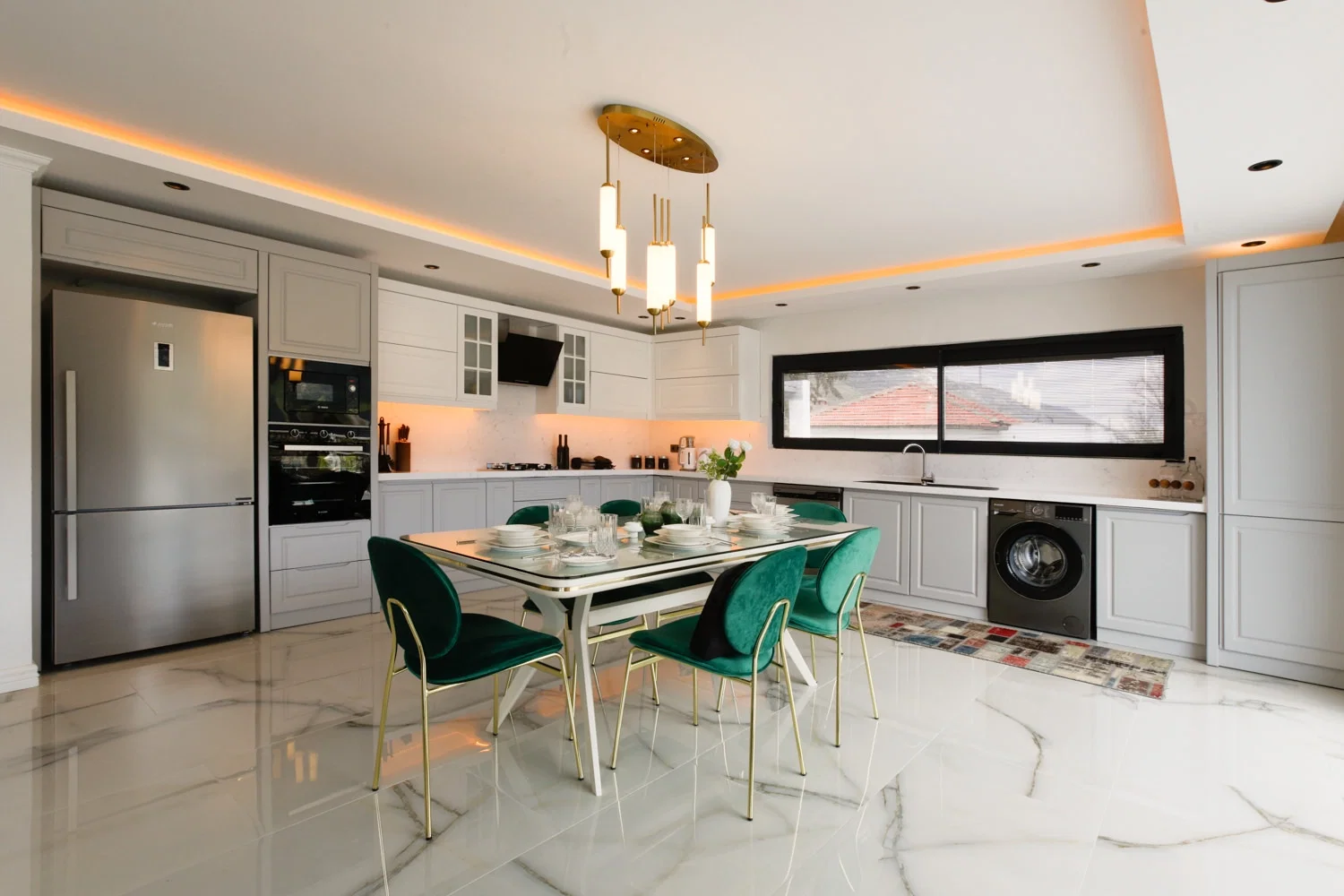 Sarıbelen’de Korunaklı, Isıtmalı Havuzlu, Jakuzili, Kiralık Villa