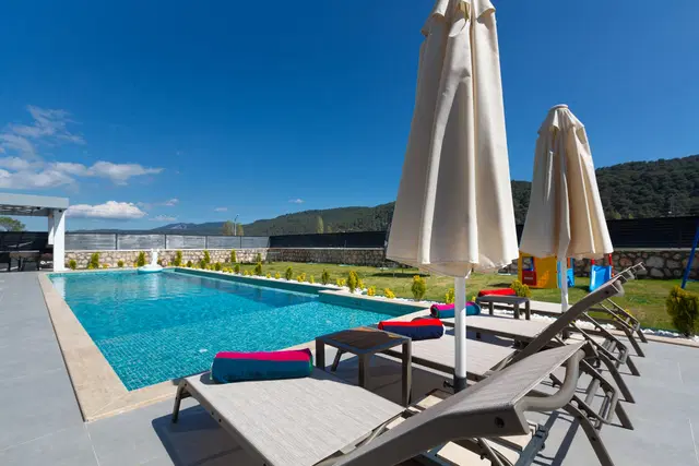 Sarıbelen’de jakuzili kiralık villa, fotoğraf 3