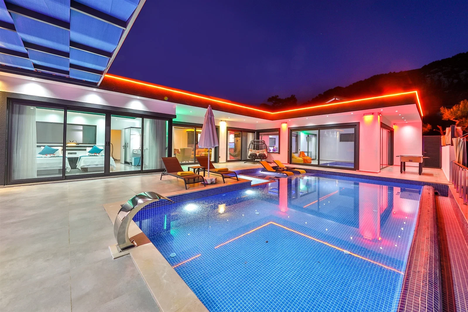 İslamlar’da Balayı Çiftlerine Uygun, Isıtmalı Havuzlu, 2 Yatak Odalı, Kiralık Villa