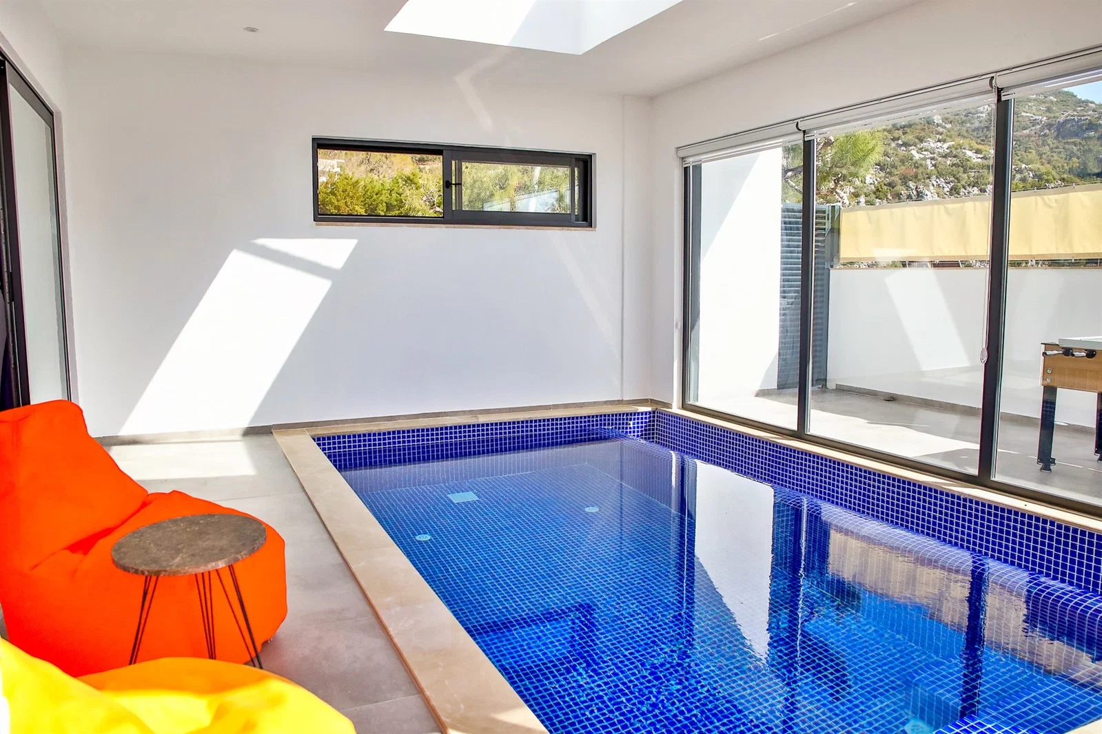 İslamlar’da Balayı Çiftlerine Uygun, Isıtmalı Havuzlu, 2 Yatak Odalı, Kiralık Villa