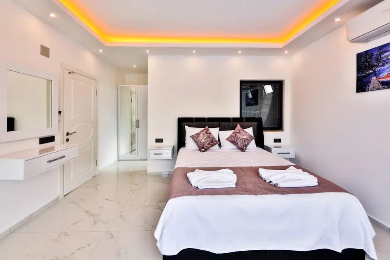 Sarıbelen’de çocuk havuzlu kiralık villa, fotoğraf 34