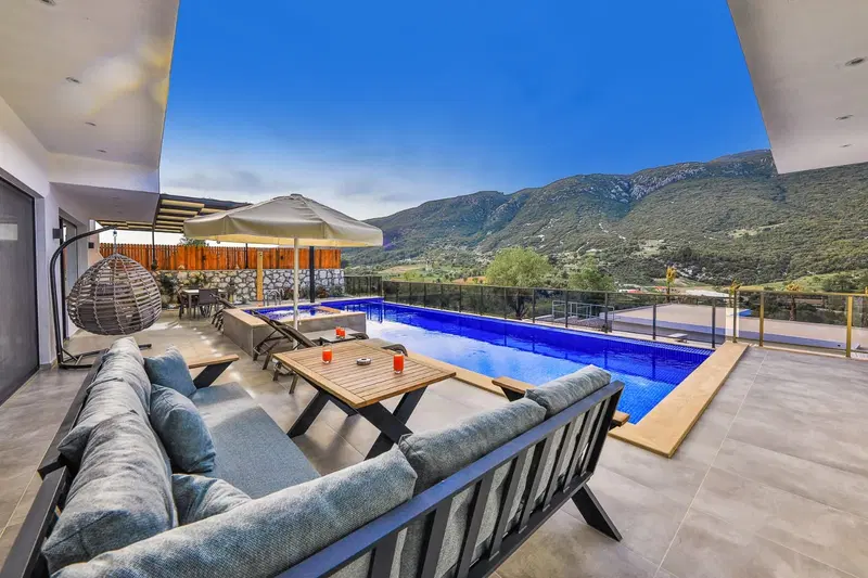 Sarıbelen’de bahçeli kiralık villa, fotoğraf 5