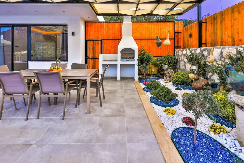 Sarıbelen’de korunaklı havuzlu kiralık villa, fotoğraf 11