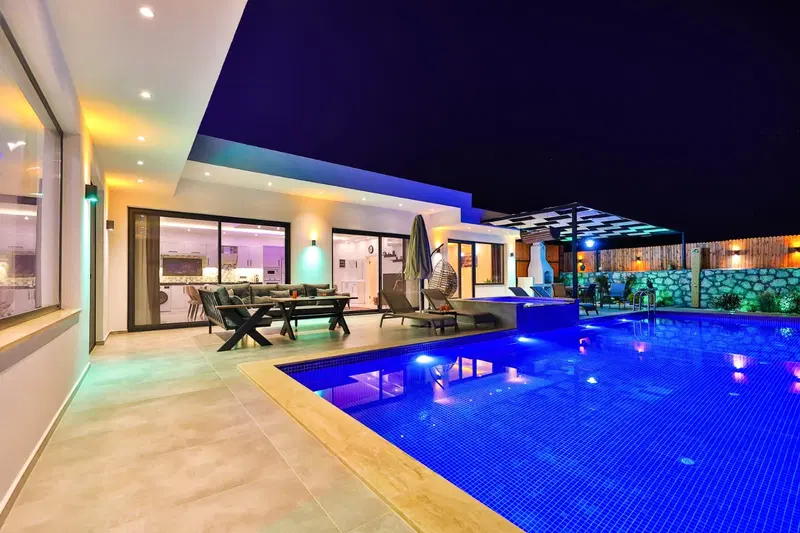 Sarıbelen’de doğa manzaralı kiralık villa, fotoğraf 13