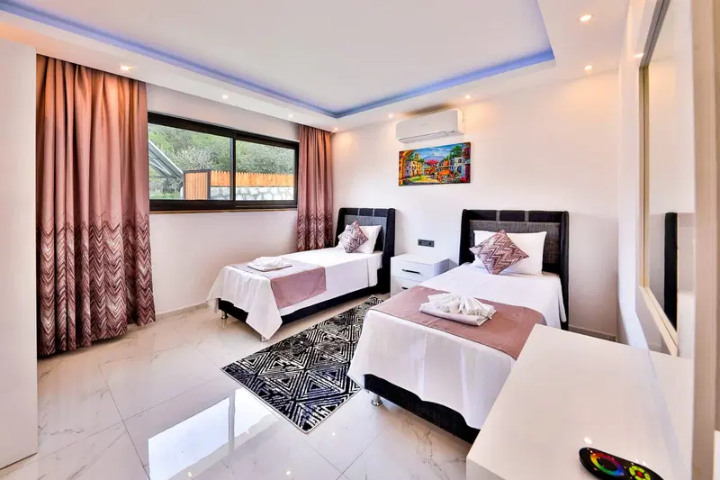 Sarıbelen’de özel havuzlu kiralık villa, fotoğraf 36