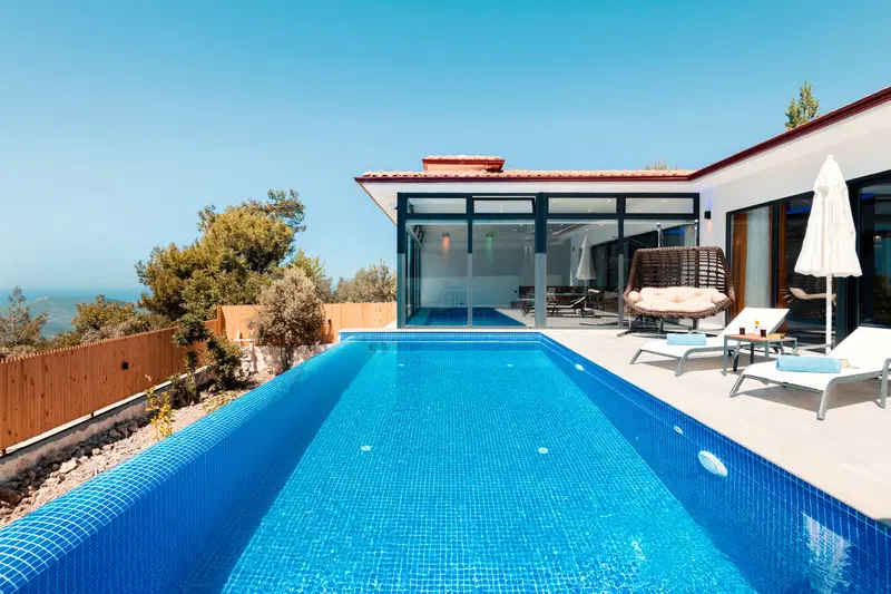 İslamlar’da ısıtmalı havuzlu kiralık villa, fotoğraf 2