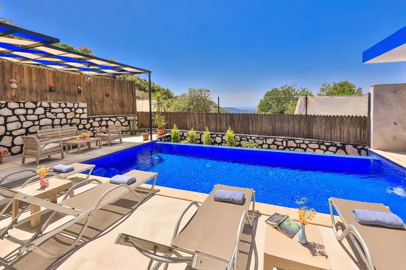 İslamlar’da korunaklı havuzlu kiralık villa, fotoğraf 8