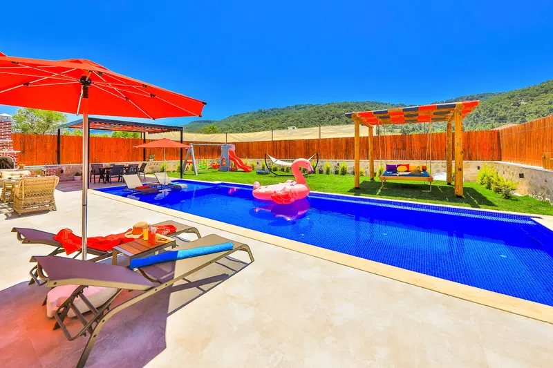 Sarıbelen’de doğa manzaralı kiralık villa, fotoğraf 3