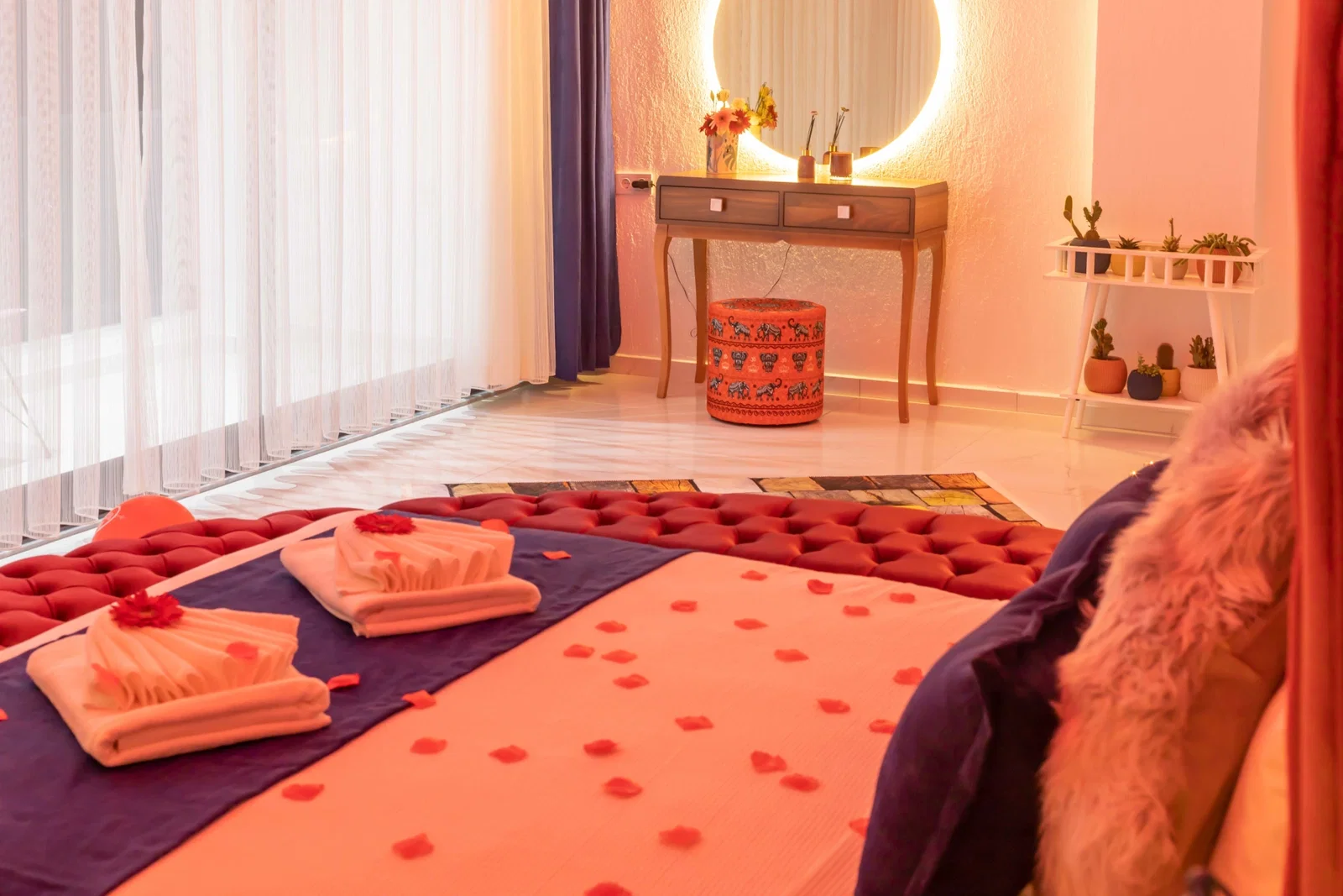 İslamlar’da Balayı Çiftlerine Uygun, Korunaklı Havuzlu, 1 Yatak Odalı, Ekonomik Villa