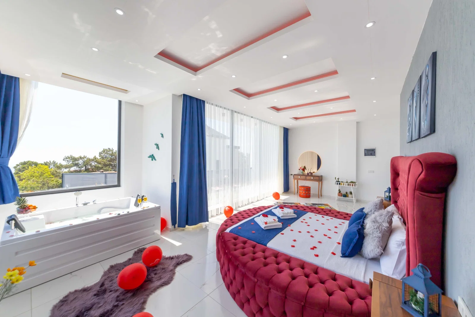 İslamlar’da Balayı Çiftlerine Uygun, Korunaklı Havuzlu, 1 Yatak Odalı, Ekonomik Villa