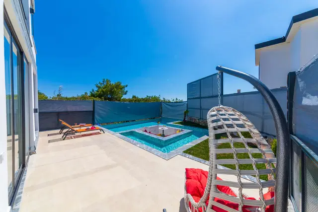 İslamlar’da bahçeli kiralık villa, fotoğraf 3