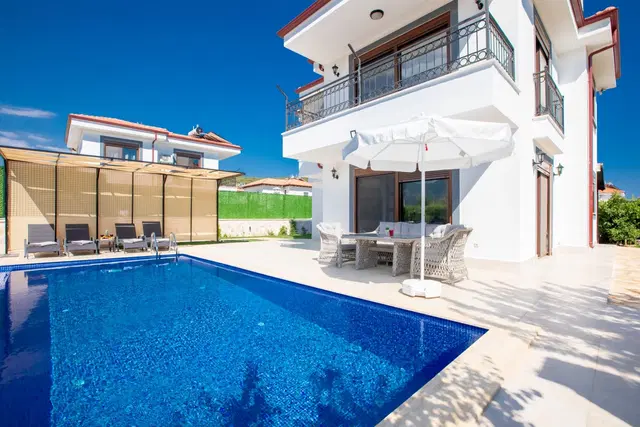 Kaş’ta doğa manzaralı kiralık villa, fotoğraf 3