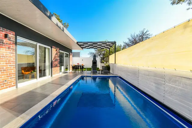 İslamlar’da jakuzili kiralık villa, fotoğraf 2