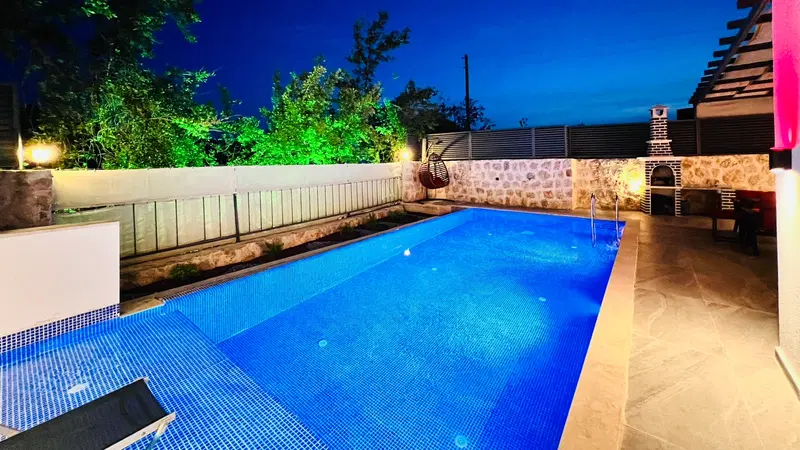 Üzümlü’de balayı kiralık villa, fotoğraf 5