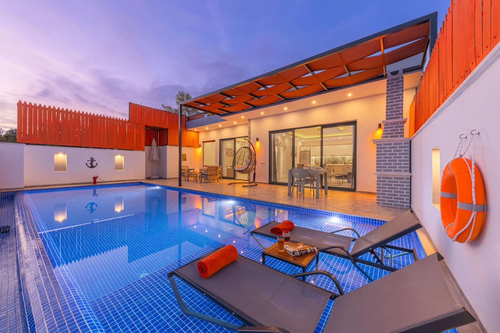 İslamlar’da Balayı Çiftlerine Uygun, Korunaklı Havuzlu, 1 Yatak Odalı, Kiralık Villa