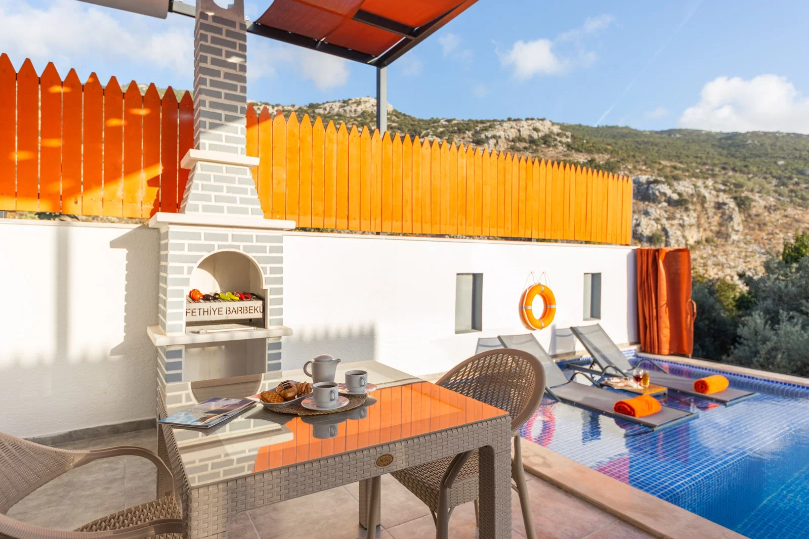 İslamlar’da Balayı Çiftlerine Uygun, Korunaklı Havuzlu, 1 Yatak Odalı, Kiralık Villa