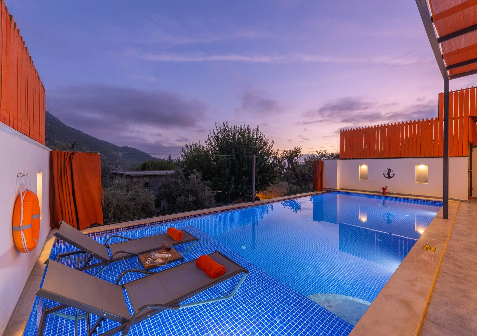İslamlar’da Balayı Çiftlerine Uygun, Korunaklı Havuzlu, 1 Yatak Odalı, Kiralık Villa