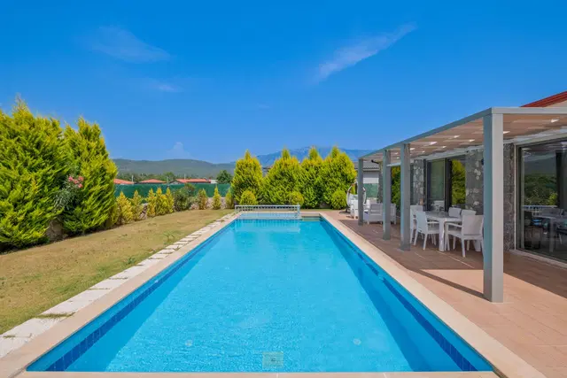 Fethiye’de bahçeli kiralık villa, fotoğraf 4