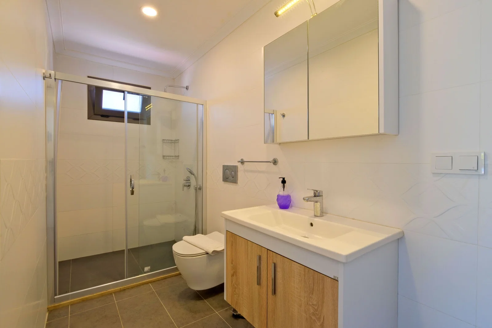 Fethiye’de Korunaklı, Çocuk Havuzlu, 5 Kişilik, Kiralık Villa
