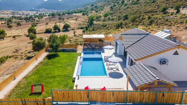 Sarıbelen’de özel havuzlu kiralık villa, fotoğraf 4