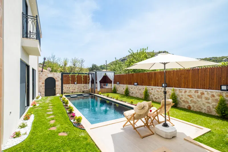 Sarıbelen’de bahçeli kiralık villa, fotoğraf 4
