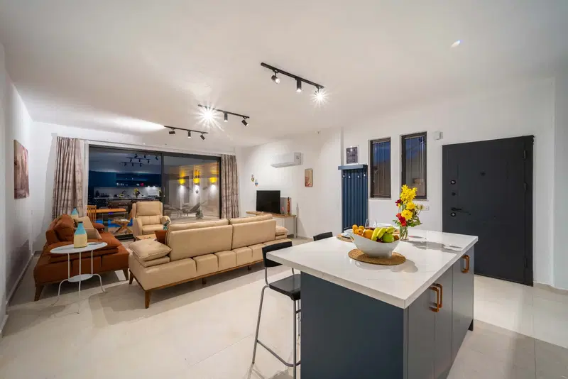 Üzümlü’de özel havuzlu kiralık villa, fotoğraf 13