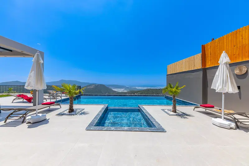 Üzümlü’de saunalı kiralık villa, fotoğraf 3