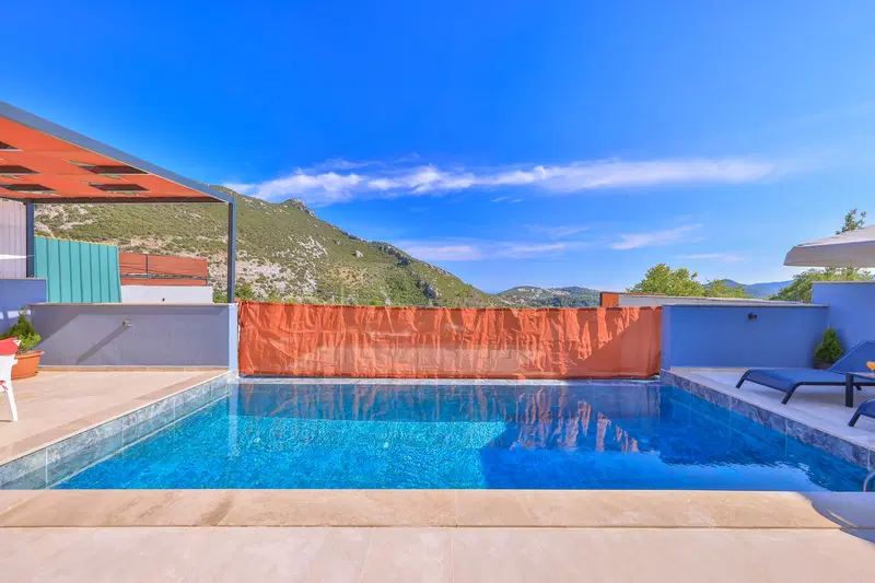 İslamlar’da korunaklı havuzlu kiralık villa, fotoğraf 7