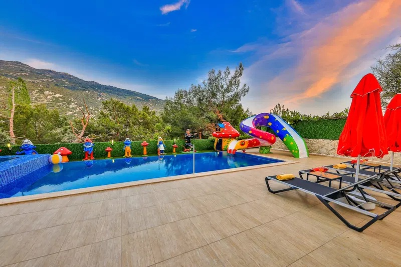 İslamlar’da çocuk havuzlu kiralık villa, fotoğraf 5