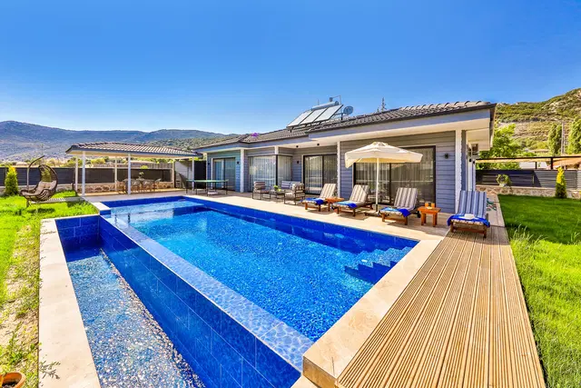 Sarıbelen’de jakuzili kiralık villa, fotoğraf 2